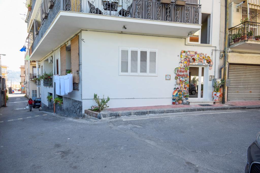 Il Muro Vecchio Studios Giardini Naxos Exteriér fotografie